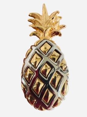 Vintage Gold Tone Pineapple Brooch Tropical Statement Pin Coastal Glam